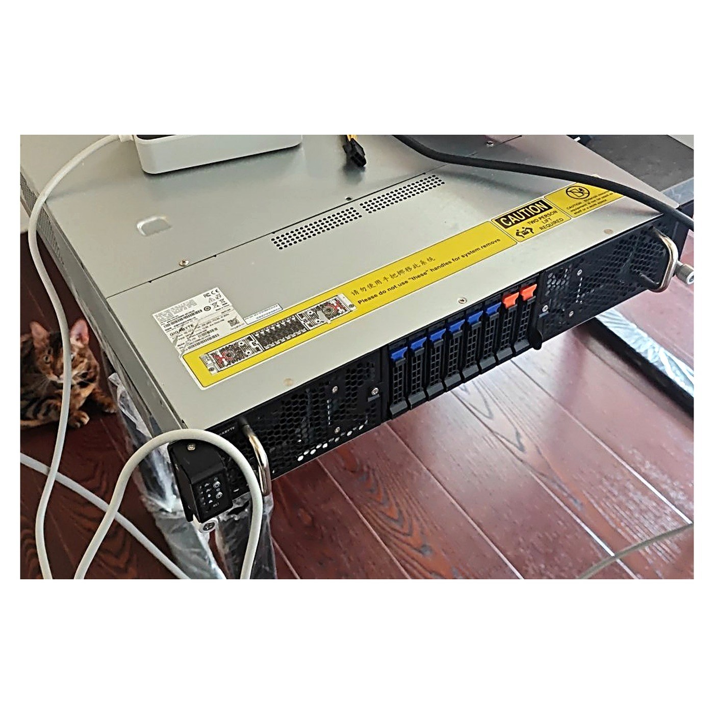 GPU-сервер AI Server Manager 256
